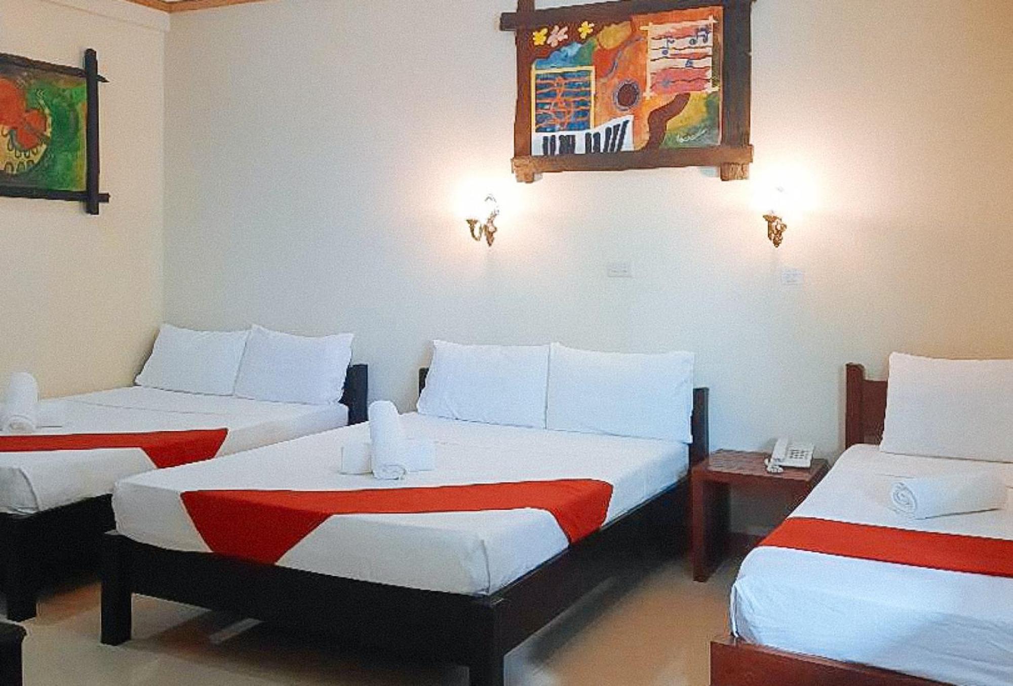 Reddoorz At New Casamila Hotel Palawan Puerto Princesa Kültér fotó